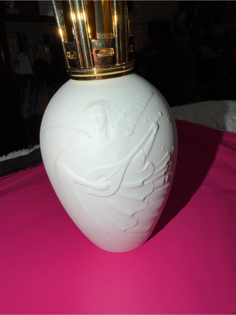 Lampe Berger White Ceramic Fragrance Lantern with Gold Vent Cap Artoria Limoges - Picture 3 of 8